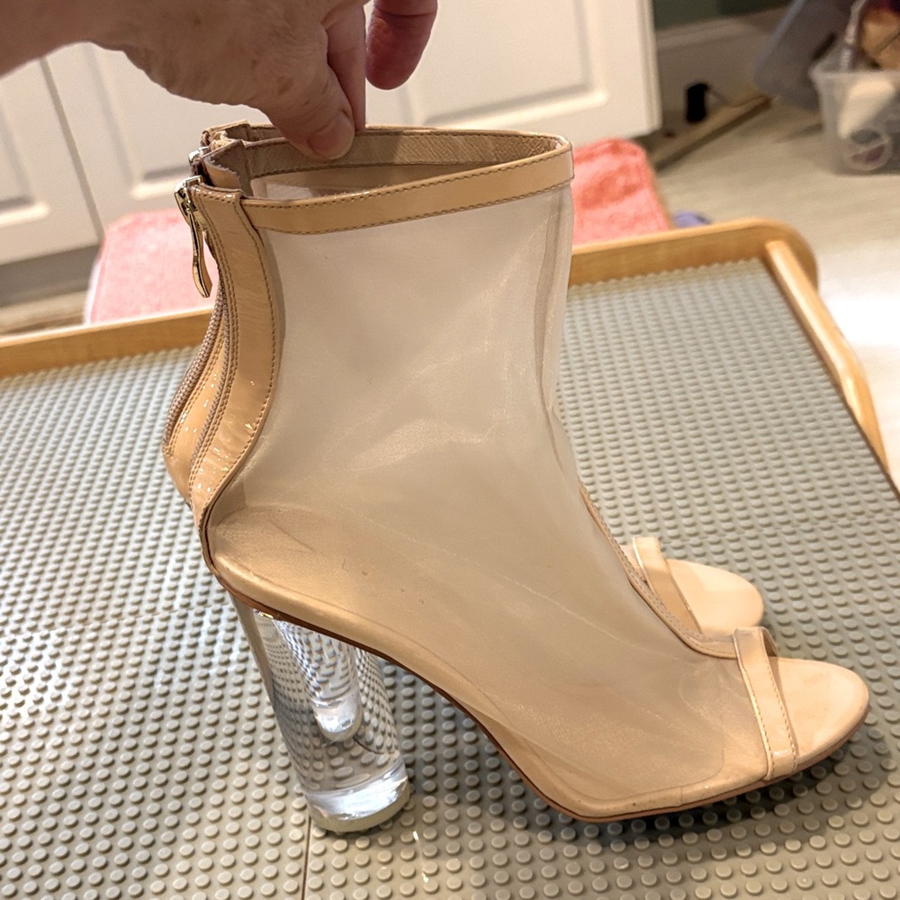 Elegant Transparent Heeled Leith Sandals. Size 7